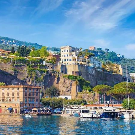 Sorrento Holiday Rooms